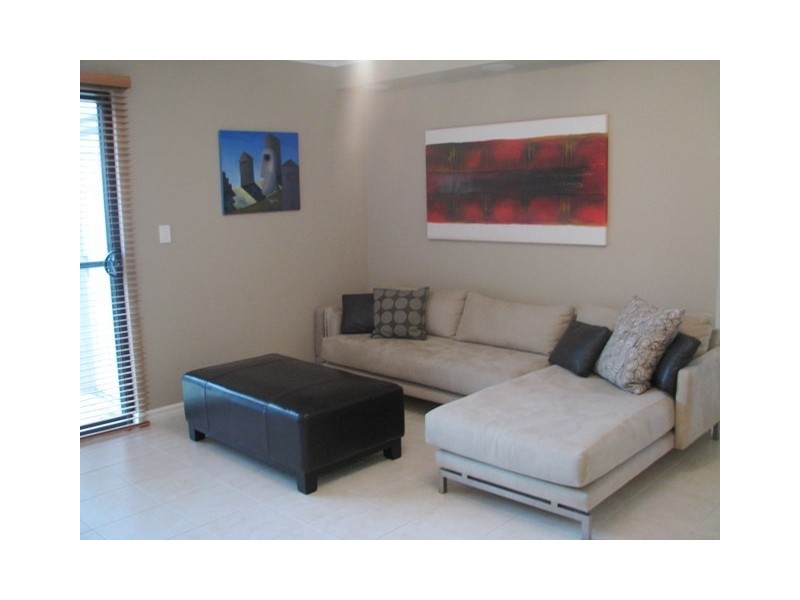 3/2 Marlow Street, Wembley WA 6014