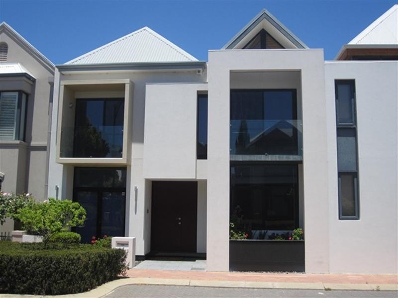 58 Coral Tree Avenue, Subiaco WA 6008