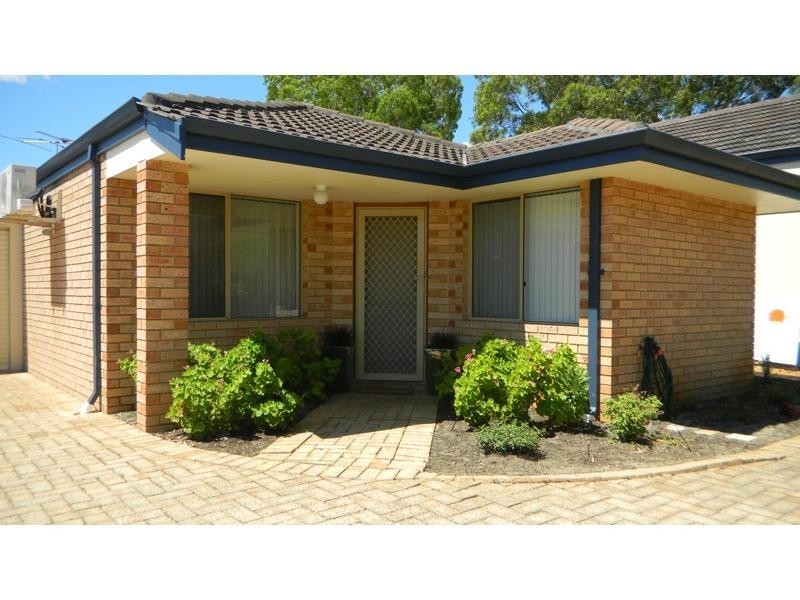 2/19 Pollard Street, Glendalough WA 6016