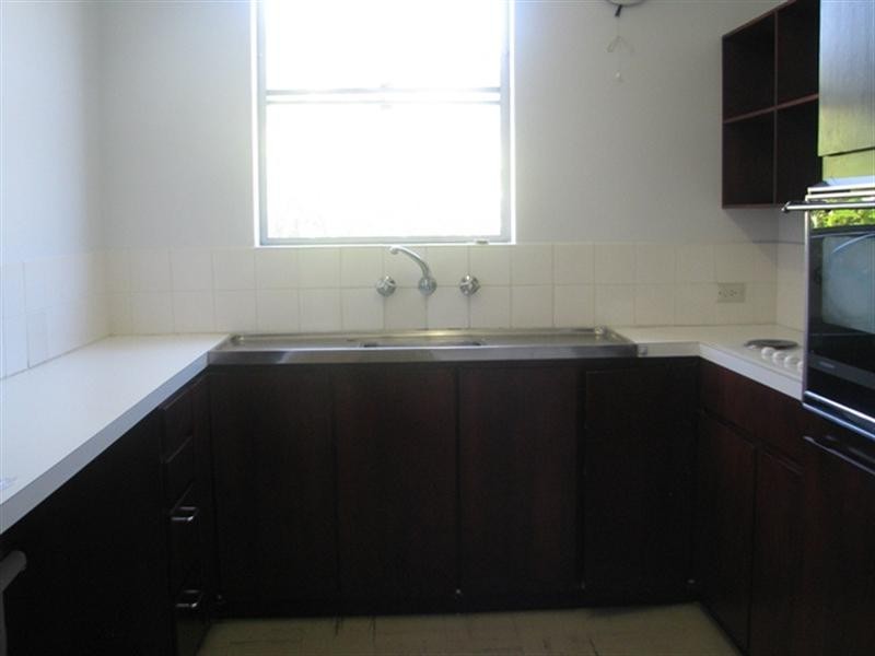 14/16 Leeder Street, Glendalough WA 6016