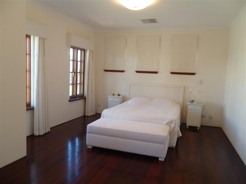 29a Coral Tree Avenue, Subiaco WA 6008