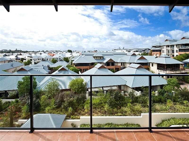 125/6 Tighe Street, Jolimont WA 6014