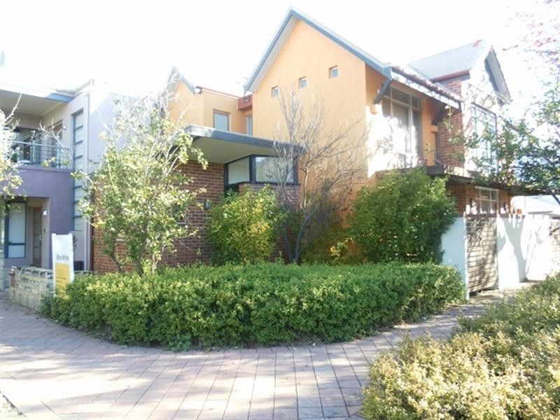 7 Old Jacaranda Way, Subiaco WA 6008