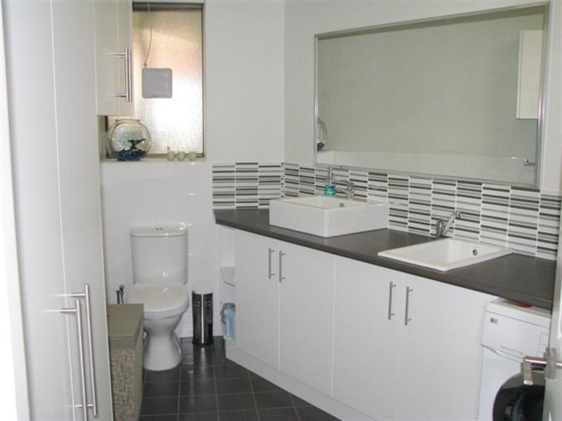 8c/25 Herdsman Parade, Wembley WA 6014