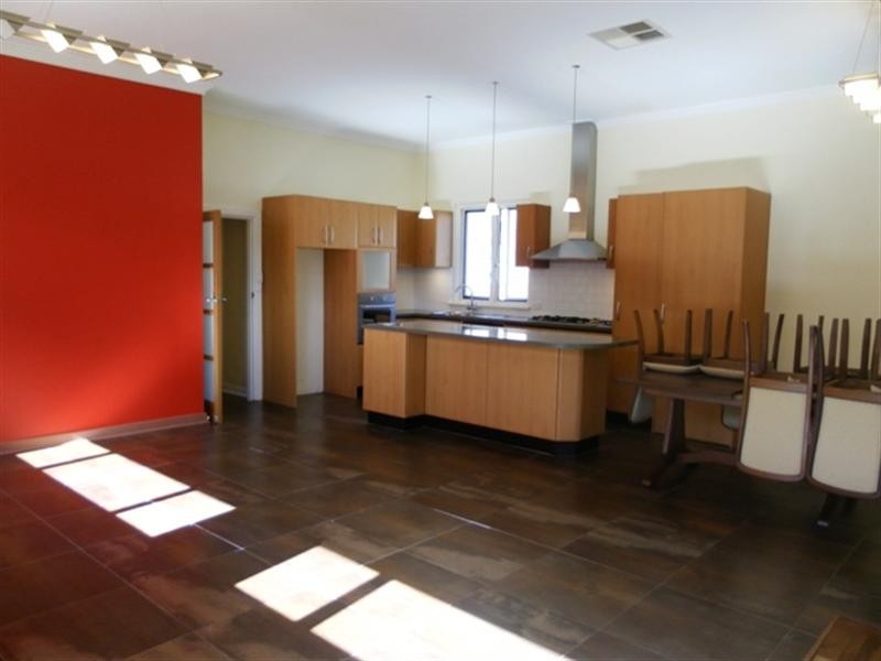 19 Kimberley Street, West Leederville WA 6007