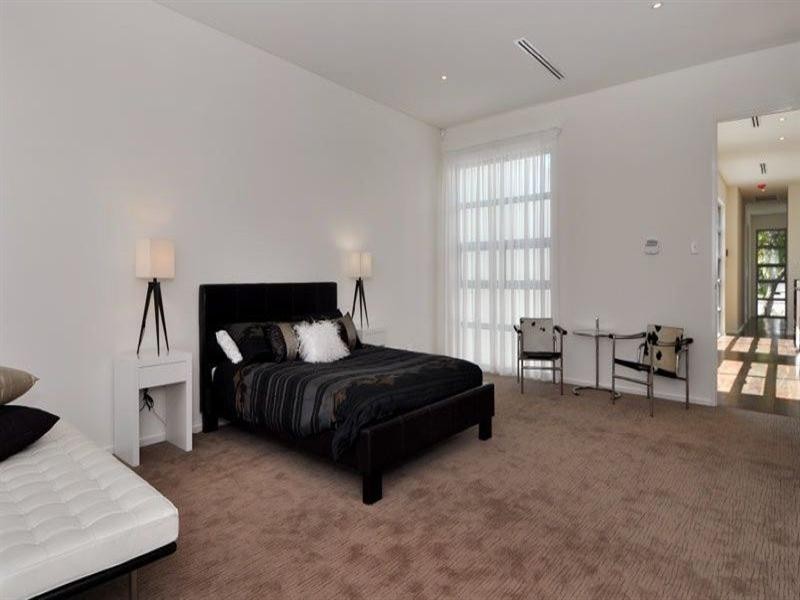 19 Darbon Crescent, Subiaco WA 6008