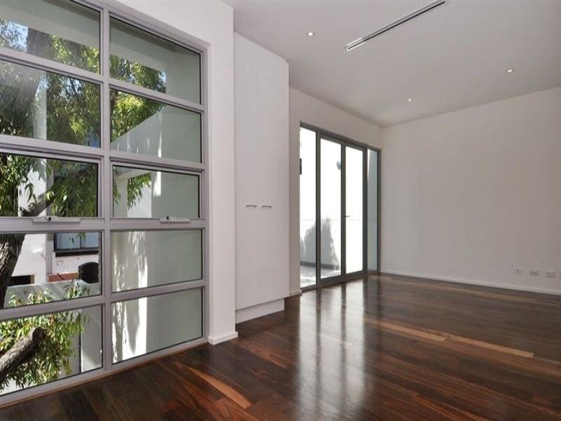 19 Darbon Crescent, Subiaco WA 6008