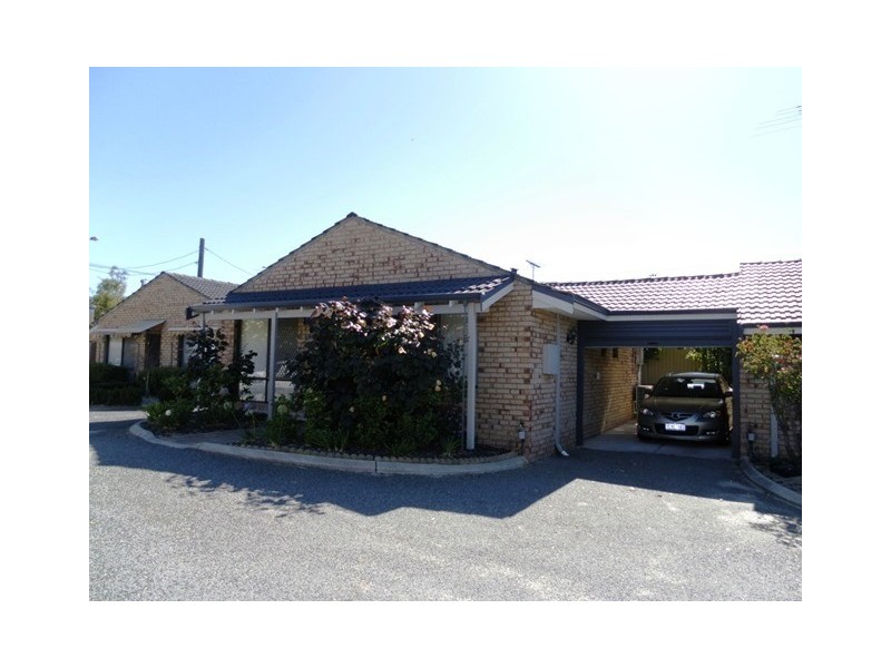 2/212 Salvado Road, Wembley WA 6014
