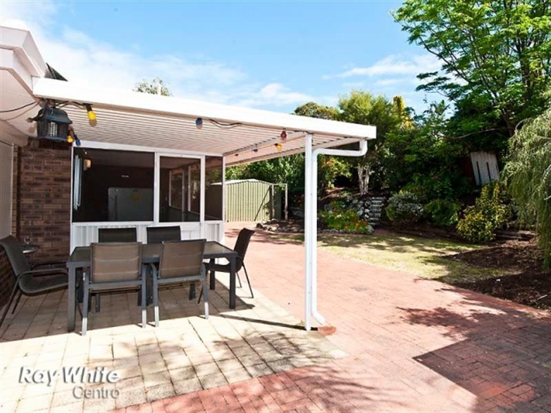 31 Edgewater Drive, Edgewater WA 6027