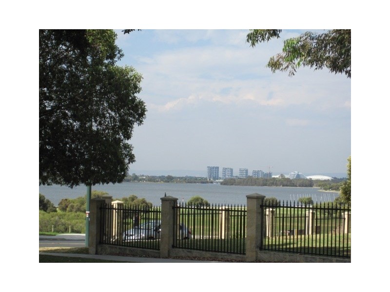 10/177 Mill Point Road, South Perth WA 6151
