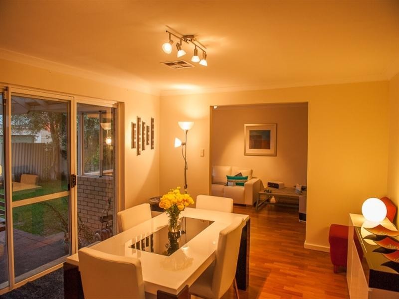 5a Deane Street, Cottesloe WA 6011