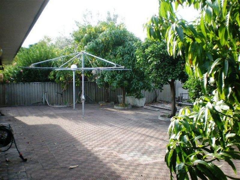 18 Mereworth Road, Thornlie WA 6108