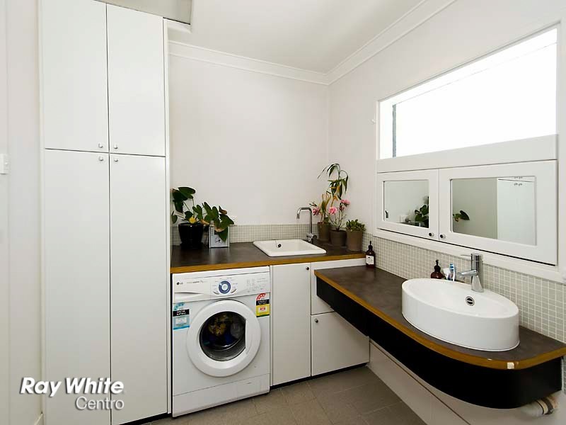 8/3 Currie Street, Jolimont WA 6014