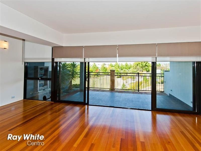 62 Rossello Lane, Subiaco WA 6008