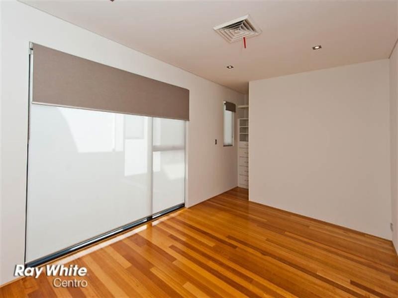 62 Rossello Lane, Subiaco WA 6008