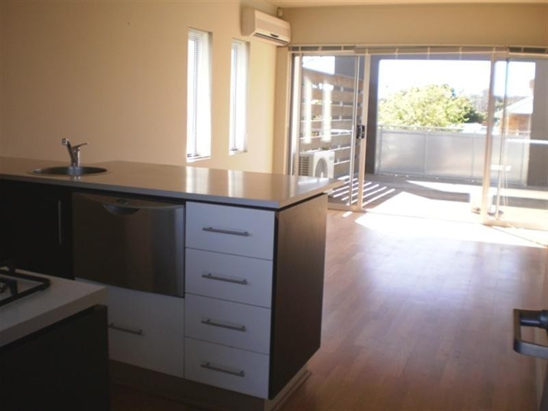 12/159 Labouchere Road, Como WA 6152