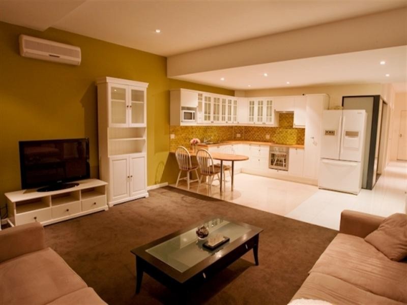 21/1 Roydhouse Street, Subiaco WA 6008