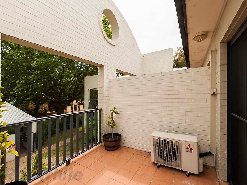 10/24 Lansdowne Street, Jolimont WA 6014