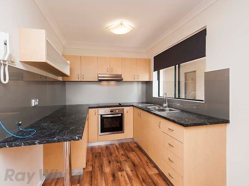 10/24 Lansdowne Street, Jolimont WA 6014