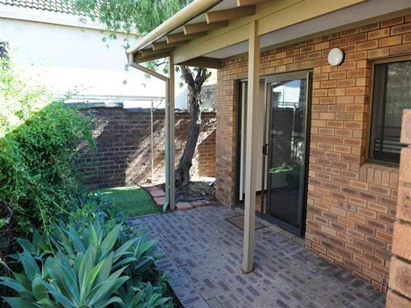 1/203 Cambridge Street, Wembley WA 6014