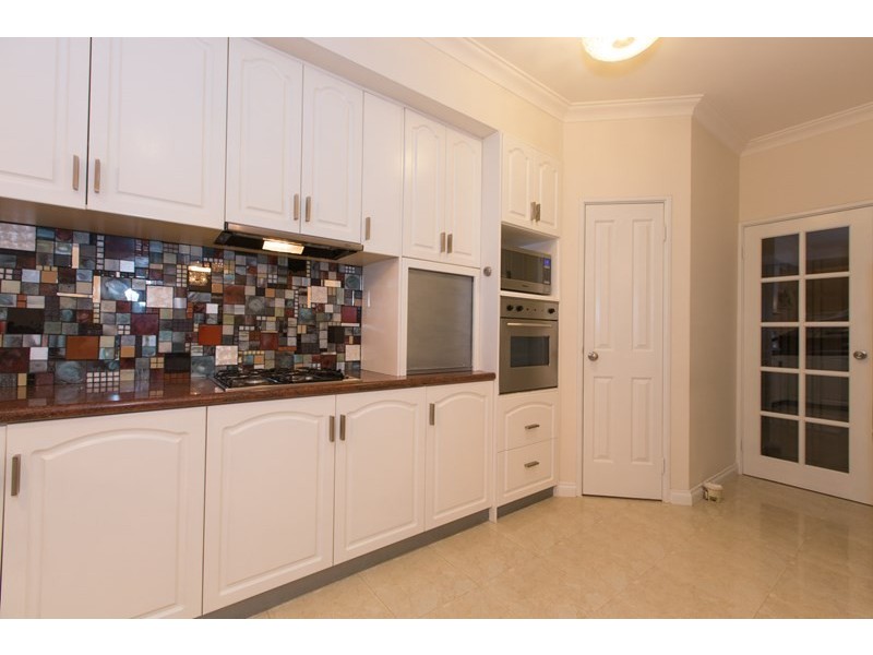 10 Mere View Way, Subiaco WA 6008