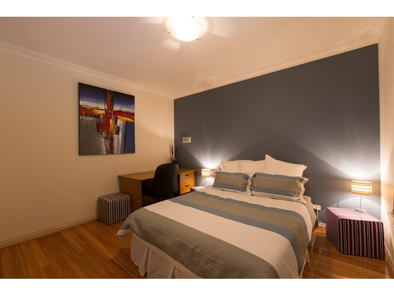 10 Mere View Way, Subiaco WA 6008