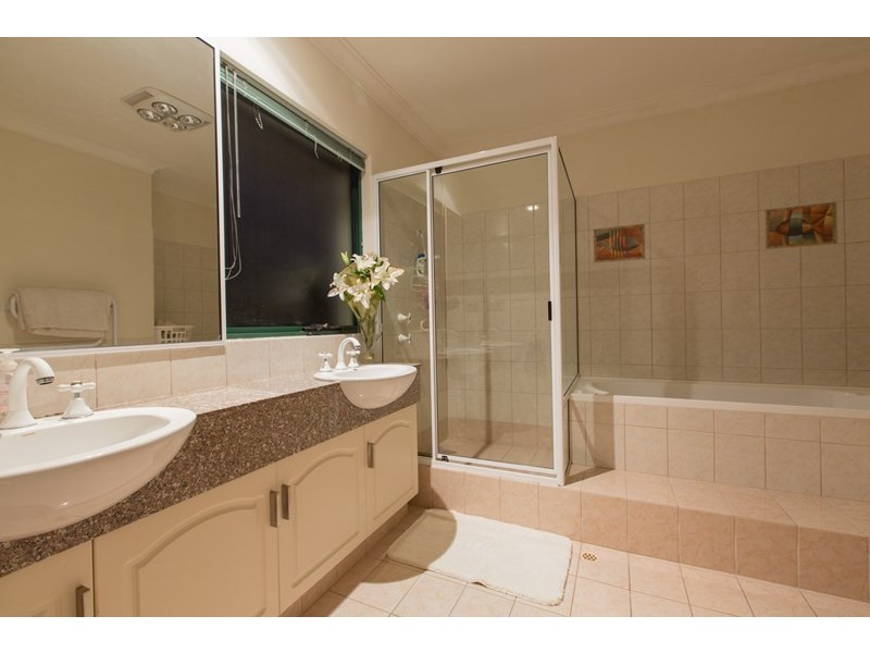 10 Mere View Way, Subiaco WA 6008