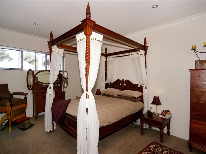 129 Woolwich Street, West Leederville WA 6007