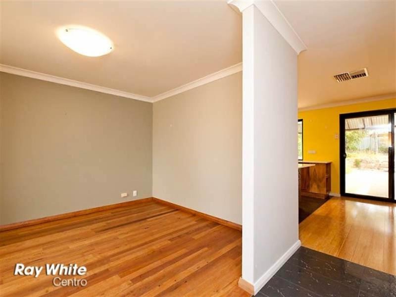 143 Glengarry Drive, Duncraig WA 6023