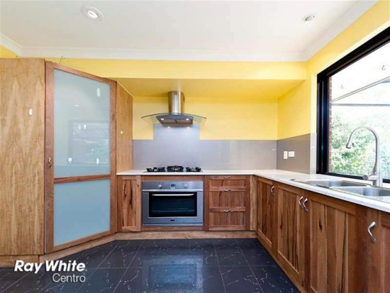 143 Glengarry Drive, Duncraig WA 6023