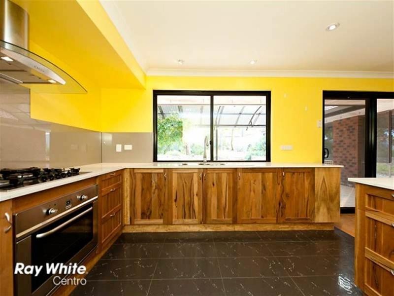 143 Glengarry Drive, Duncraig WA 6023