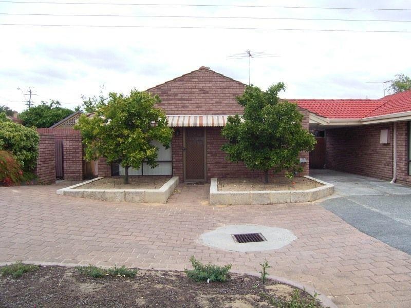 1/216 Salvado Road, Wembley WA 6014