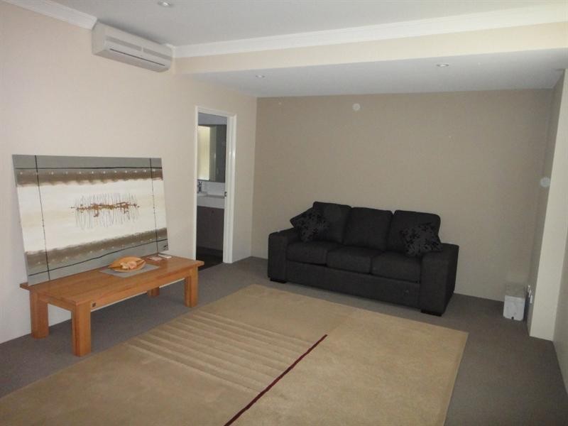 4 Price Street, Subiaco WA 6008