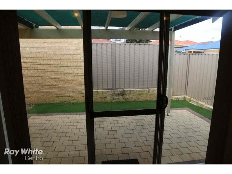 8 Viognier Link, Pearsall WA 6065