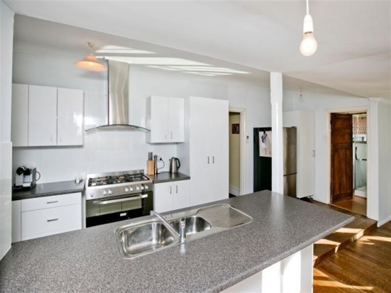 122 Northwood Street, West Leederville WA 6007