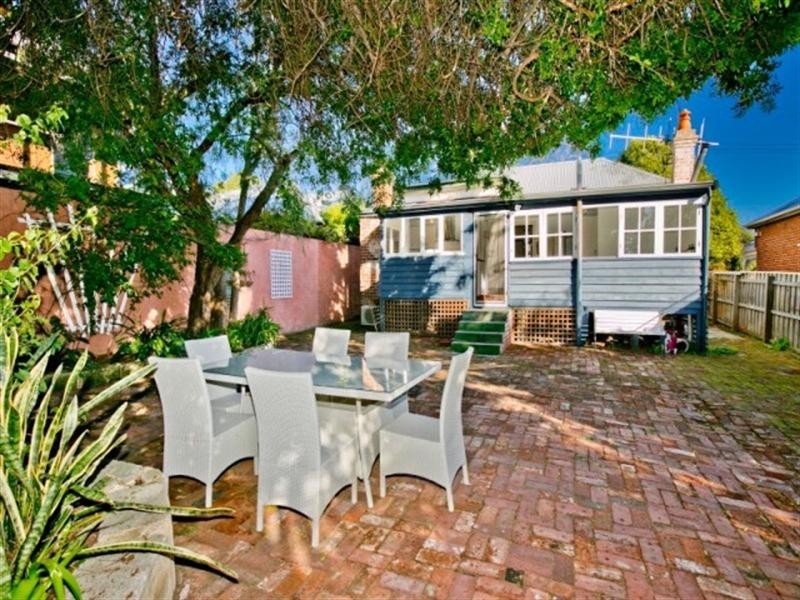 122 Northwood Street, West Leederville WA 6007