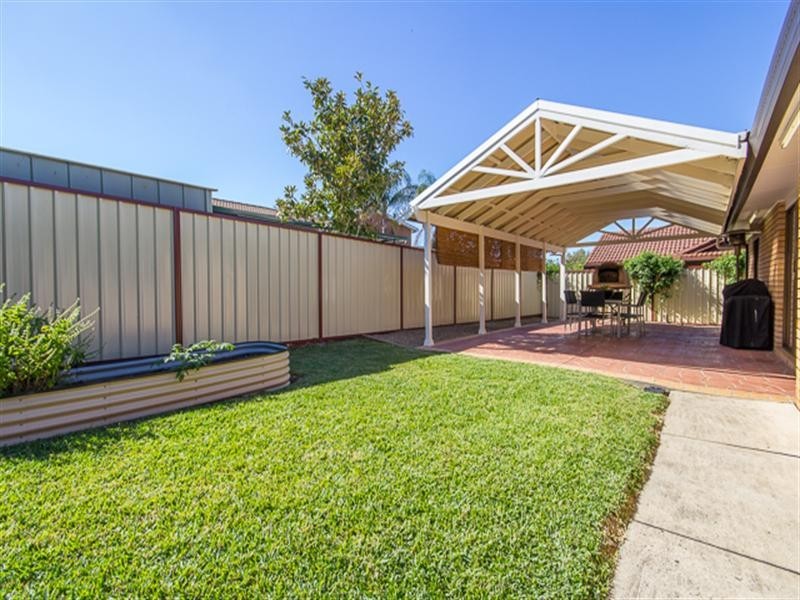 3 Mataro Close, Edensor Park NSW 2176