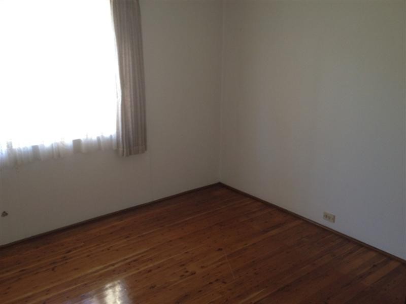 9 Galton Street, Smithfield NSW 2164