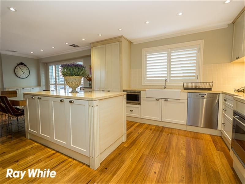 6 Blackbutt Street, Bossley Park NSW 2176