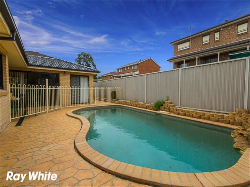 91 Tallowood Crescent, Bossley Park NSW 2176