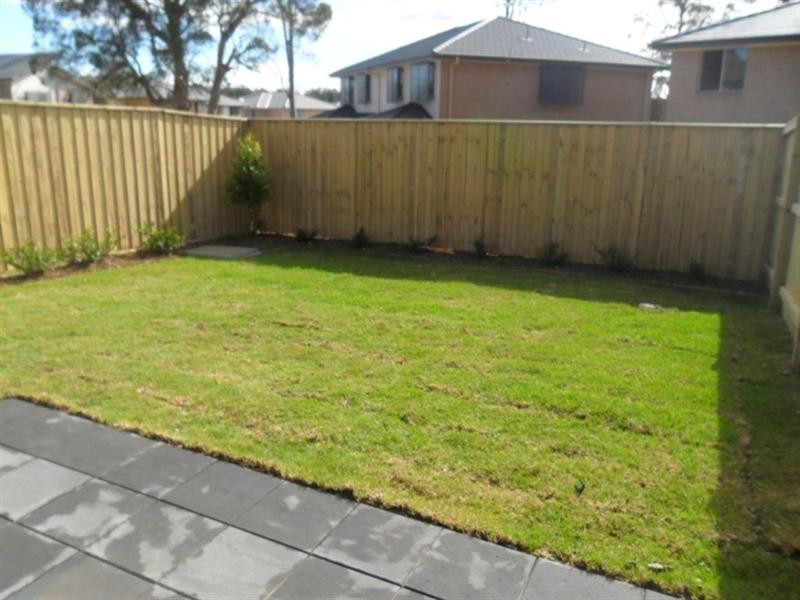 18 Cronin Place, Bonnyrigg NSW 2177