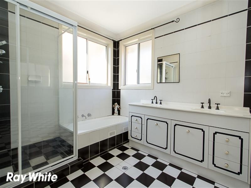 7 Watting Street, Abbotsbury NSW 2176