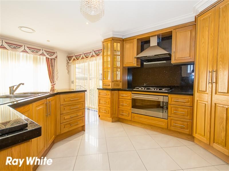 7 Watting Street, Abbotsbury NSW 2176