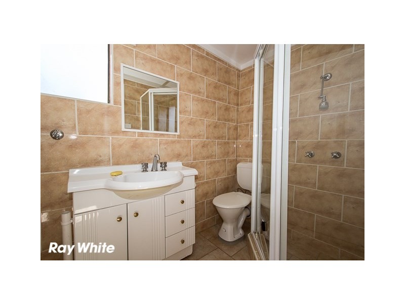 10 Maugham Crescent, Wetherill Park NSW 2164