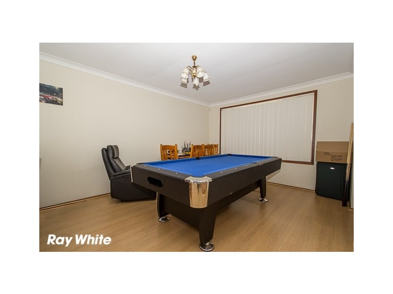 19 Gleeson Place, Abbotsbury NSW 2176