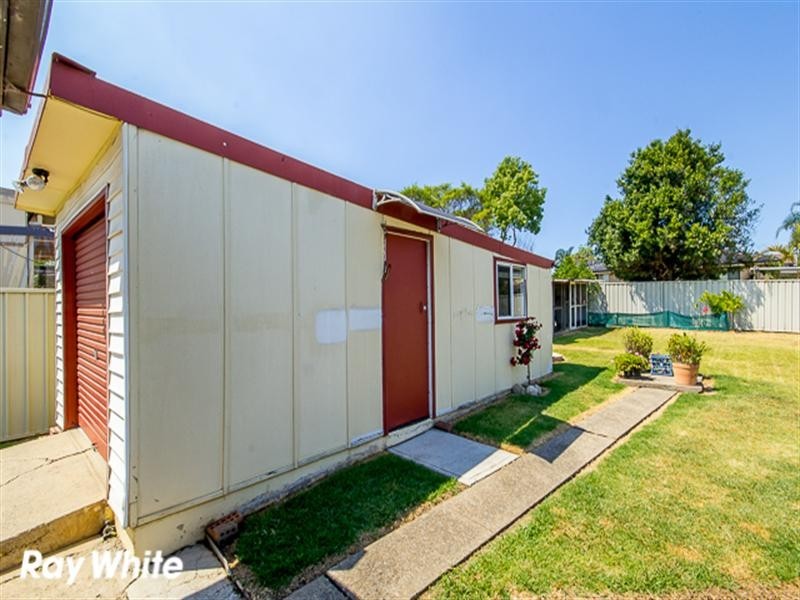 160 Chifley Street, Wetherill Park NSW 2164