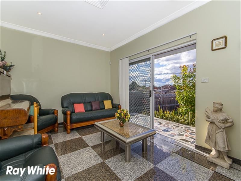 37 Eton Street, Smithfield NSW 2164
