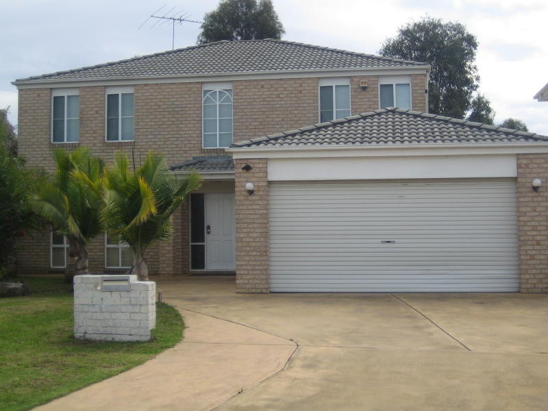 22 Athlone Street, Cecil Hills NSW 2171