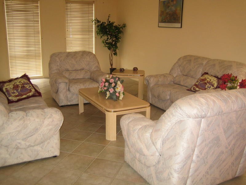 22 Athlone Street, Cecil Hills NSW 2171