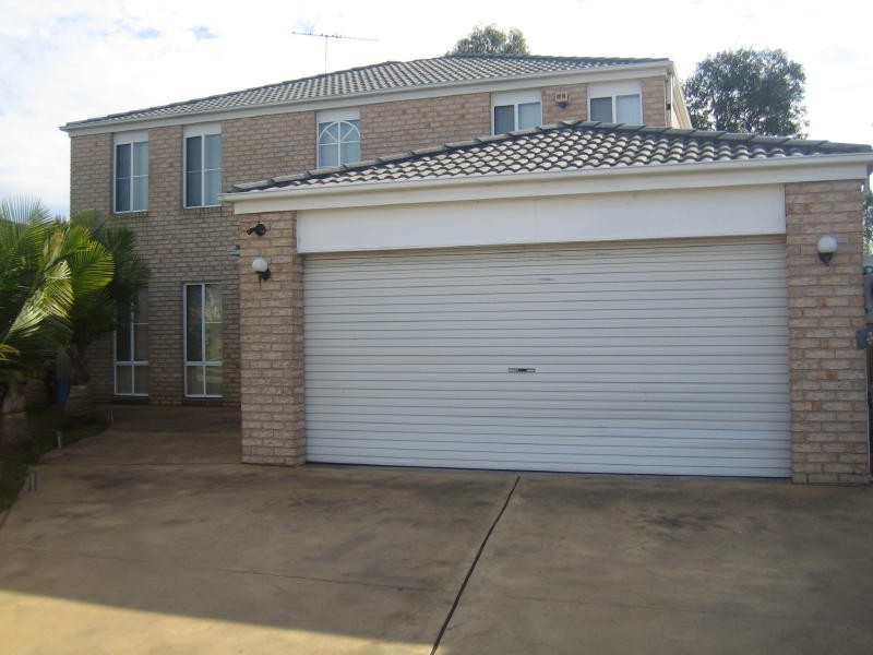 22 Athlone Street, Cecil Hills NSW 2171